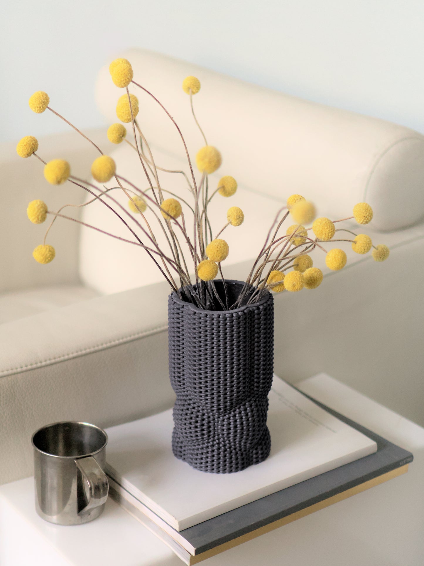Bulky Vase Black