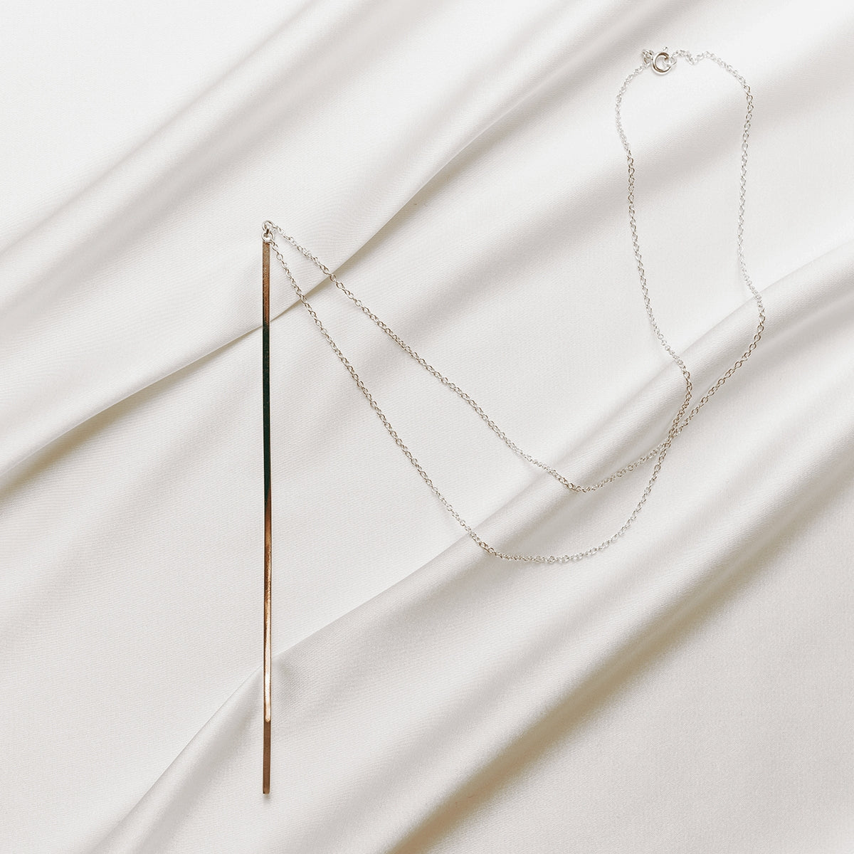 Colier Linia vertical