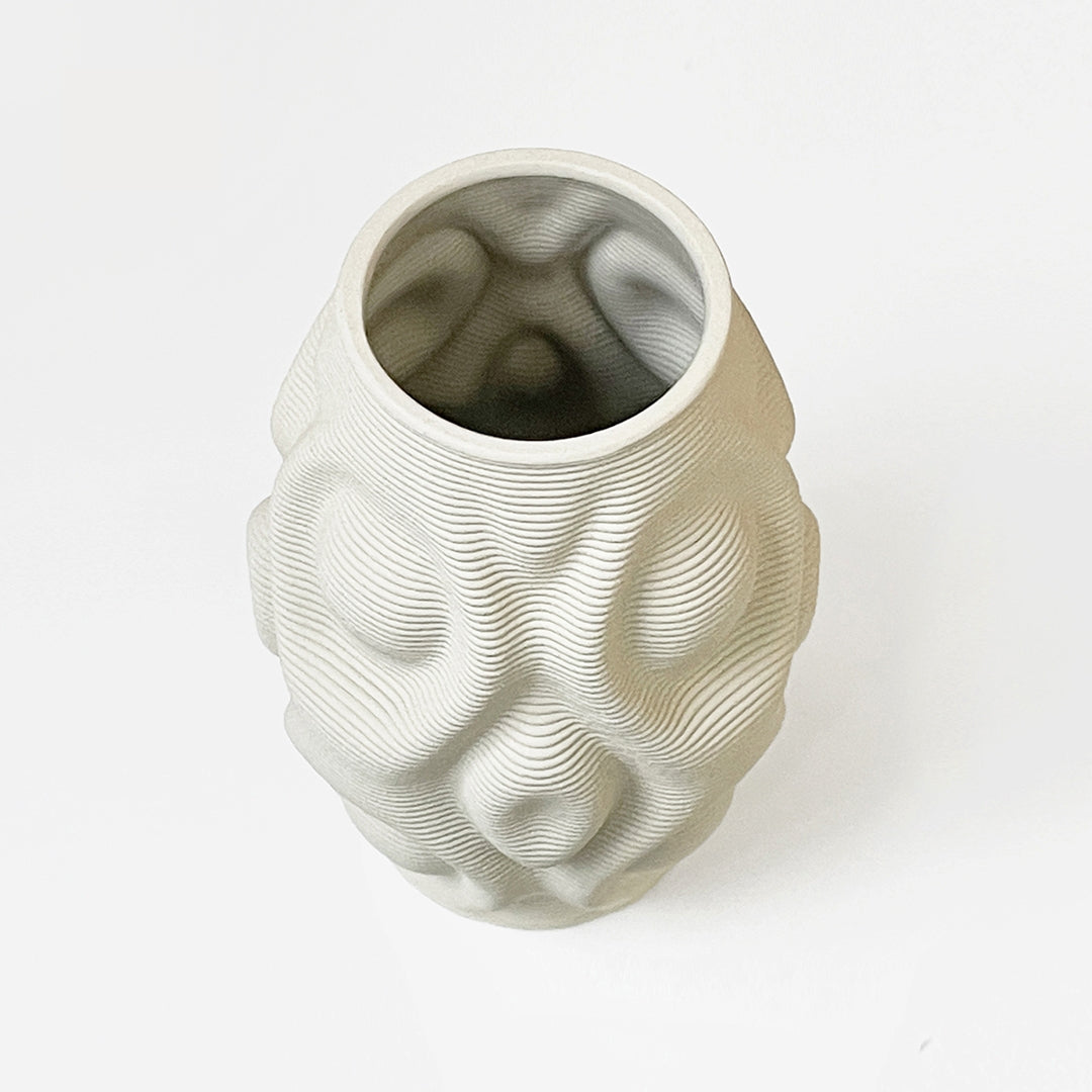 Ripple Vase Cream