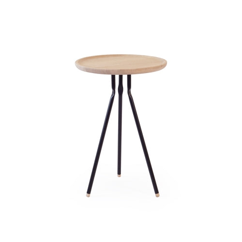 ''Bend'' Medium Table - Oak Wood
